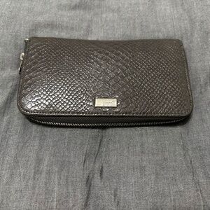 EUC Gray Jewell Wallet by Thirty One